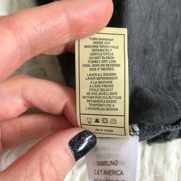 7 for all Mankind Kids Cotton Blend V-Neck T-Shirt - Picture 7 of 8